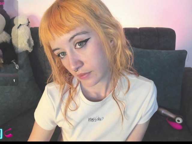 venusxadam live cam on BongaCams