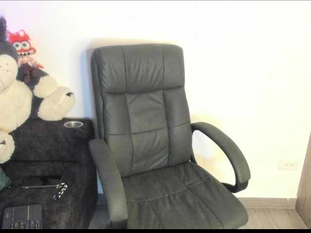 venusxadam live cam on BongaCams