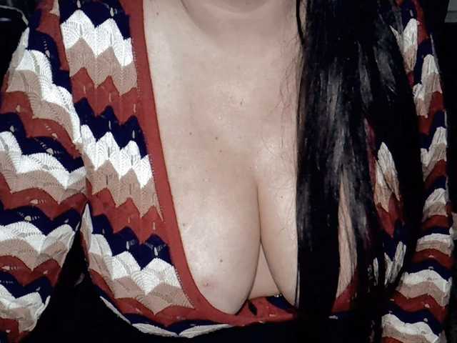 Kellyshowpv live cam on BongaCams