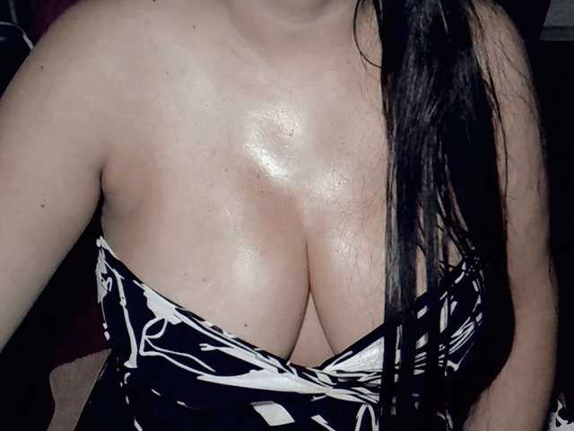 Kellyshowpv's BongaCams show and profile