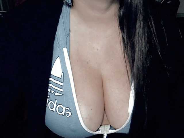 Kellyshowpv webcam