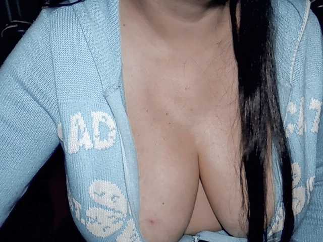 Kellyshowpv live cam on BongaCams
