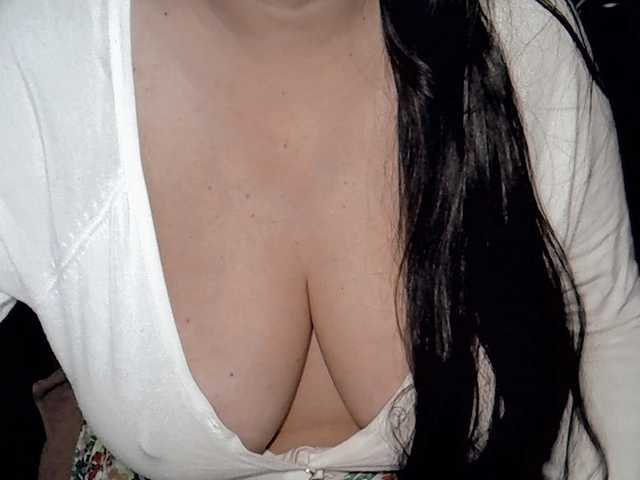 Kellyshowpv live cam on BongaCams