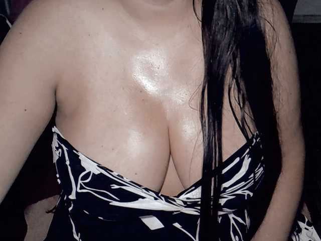 Kellyshowpv's BongaCams show and profile