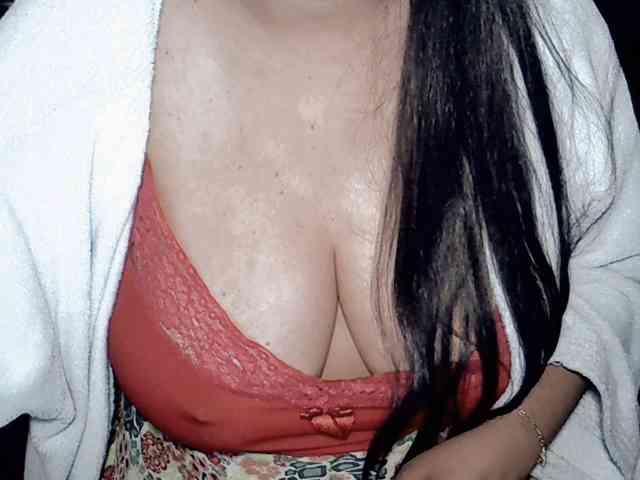 Kellyshowpv webcam