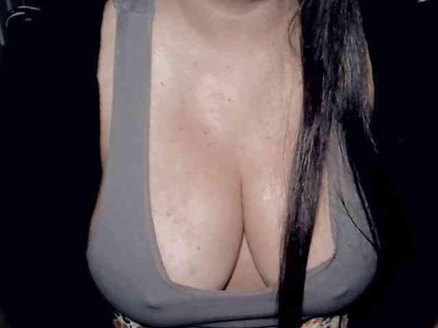Kellyshowpv webcam