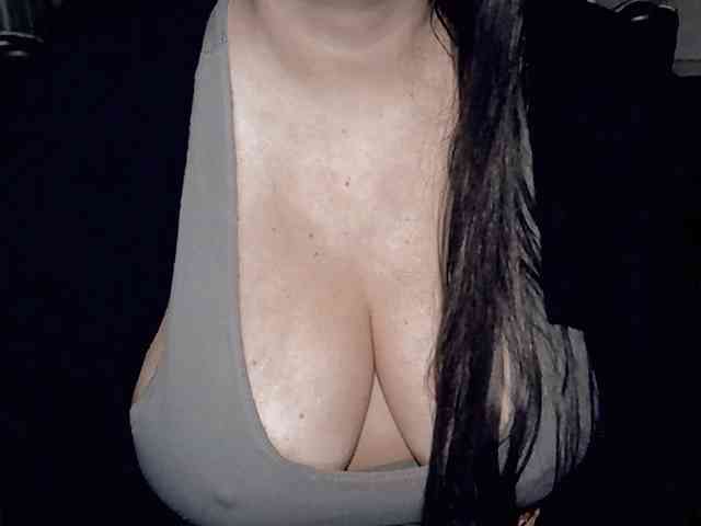 Modelo: kellyshowpv
