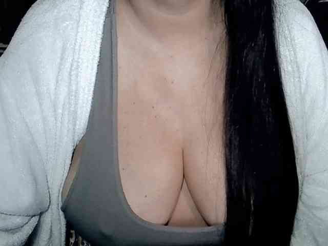 Modelo: kellyshowpv