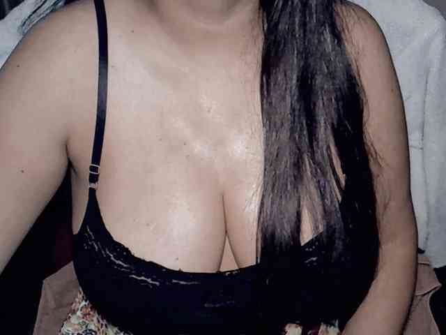 Modelo: kellyshowpv