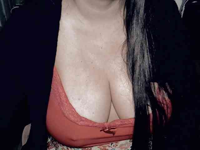 Kellyshowpv webcam