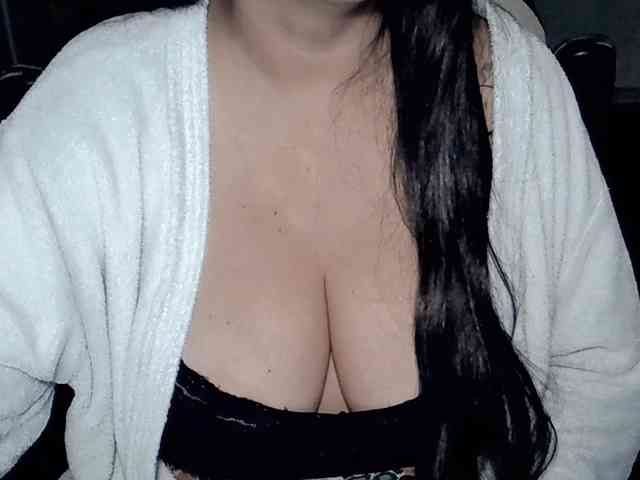 Modelo: kellyshowpv