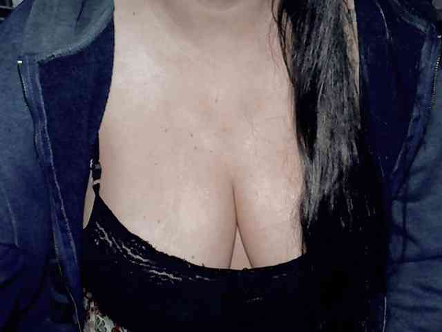 Modelo: kellyshowpv