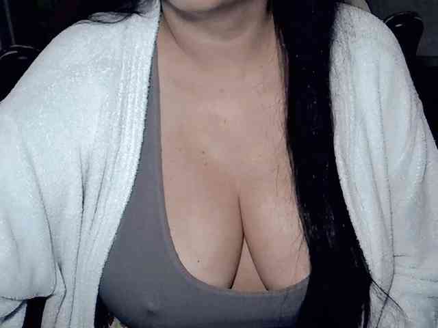 Modelo: kellyshowpv