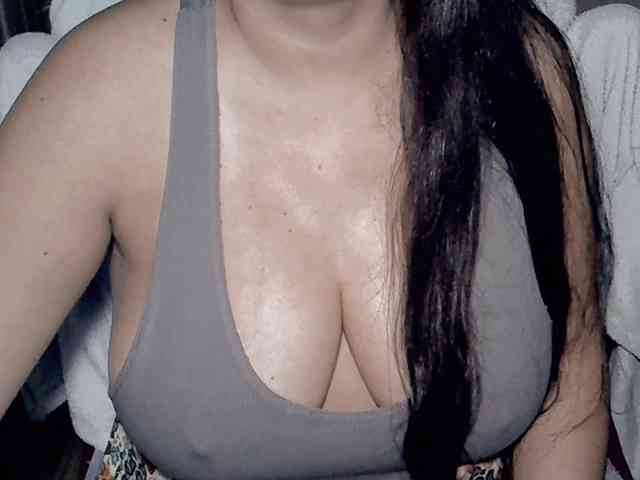 Kellyshowpv webcam