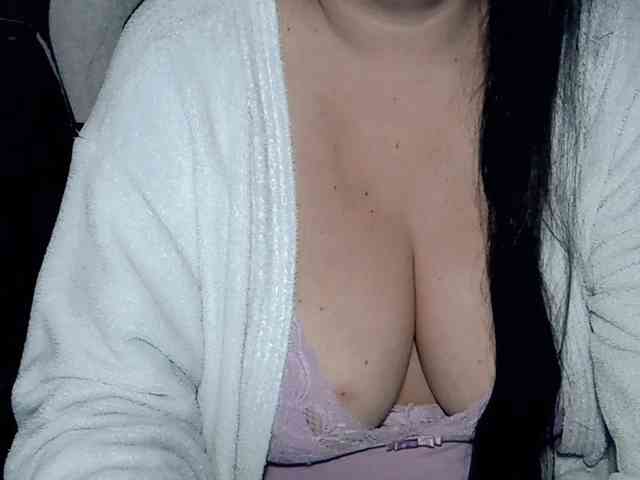 Modelo: kellyshowpv