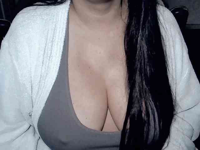 Modelo: kellyshowpv