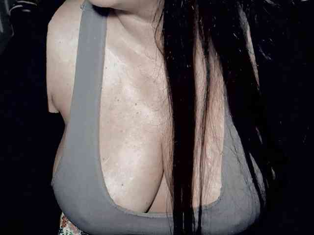 Kellyshowpv webcam