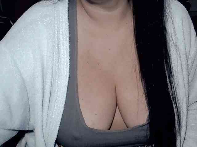 Modelo: kellyshowpv