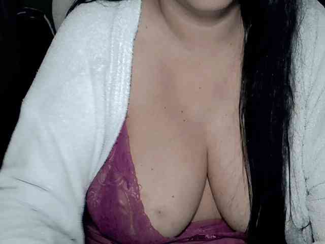 Modelo: kellyshowpv