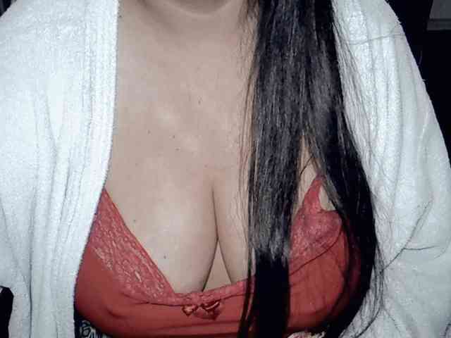 Modelo: kellyshowpv