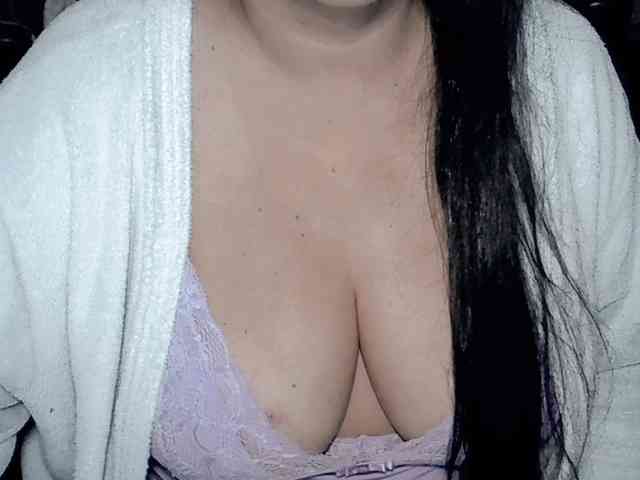 Modelo: kellyshowpv