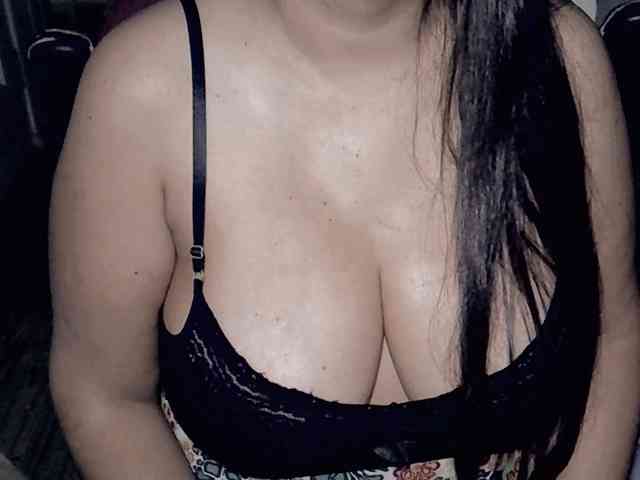 Modelo: kellyshowpv