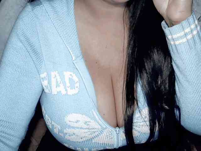 Modelo: kellyshowpv