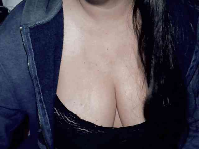 Modelo: kellyshowpv