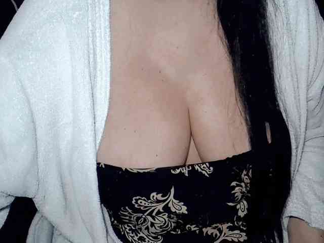 Modelo: kellyshowpv