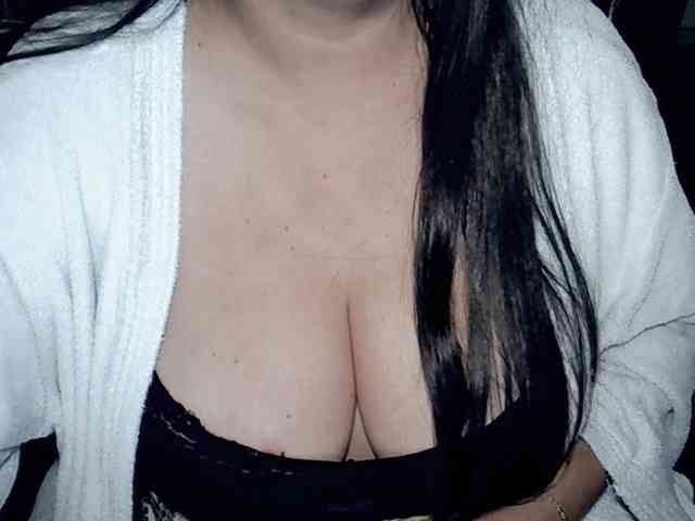 Modelo: kellyshowpv