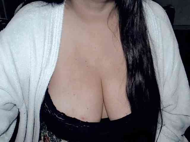 Modelo: kellyshowpv