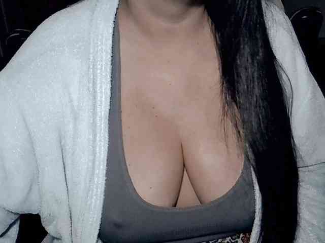 Kellyshowpv webcam