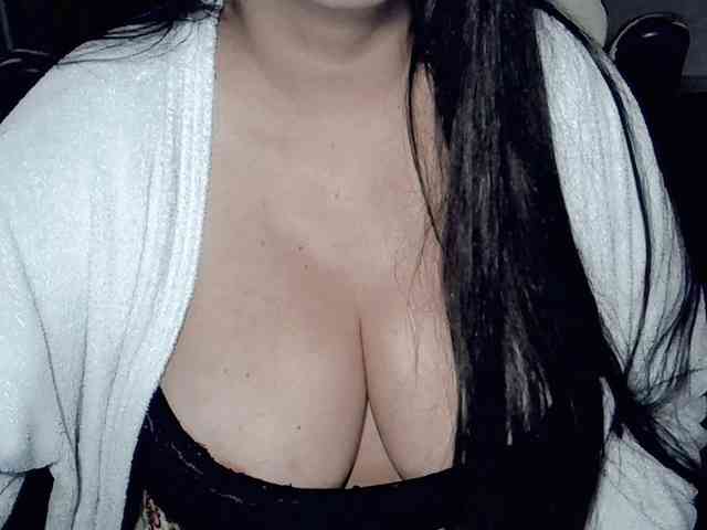 Modelo: kellyshowpv