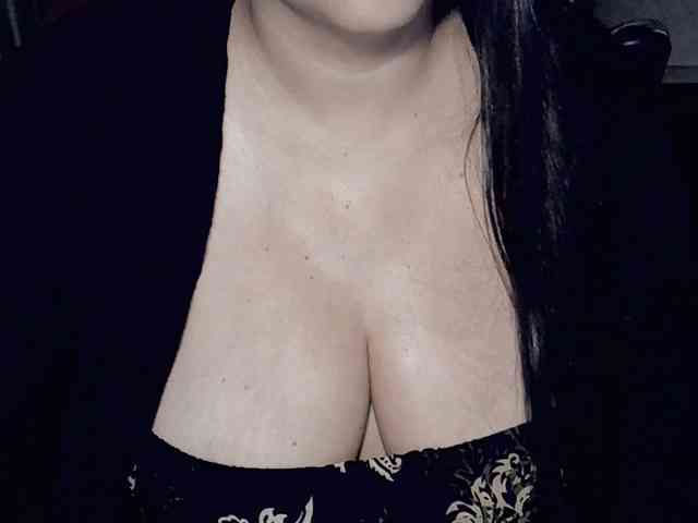 Modelo: kellyshowpv