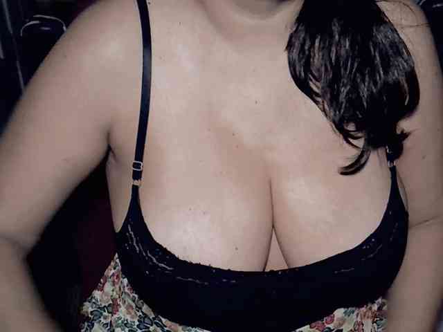 Modelo: kellyshowpv