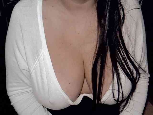 Modelo: kellyshowpv