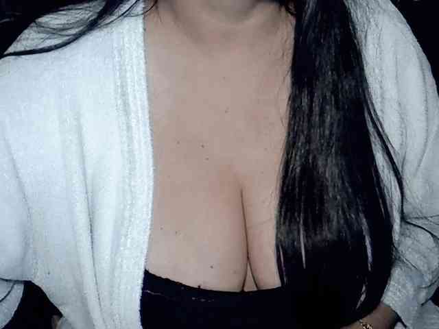 Modelo: kellyshowpv