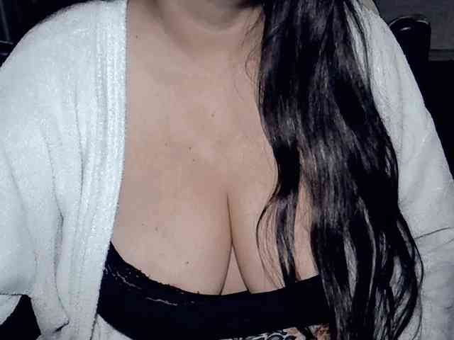 Modelo: kellyshowpv