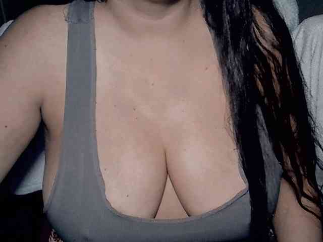 Kellyshowpv webcam