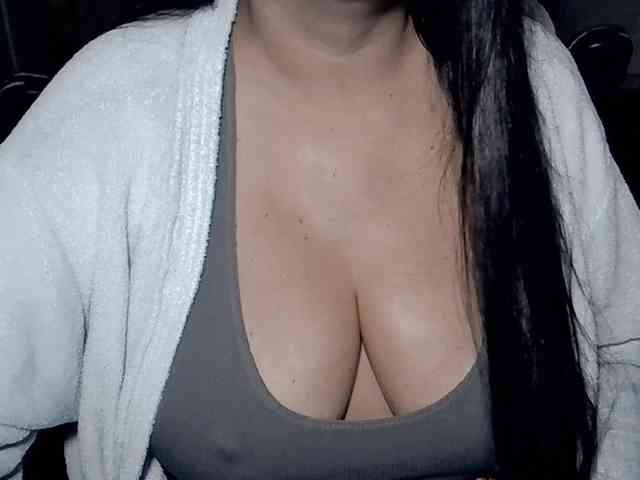 Modelo: kellyshowpv
