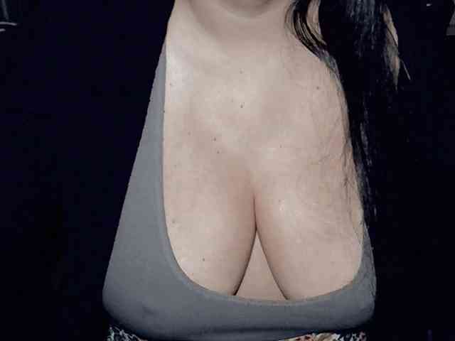 Kellyshowpv webcam