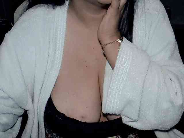 Modelo: kellyshowpv