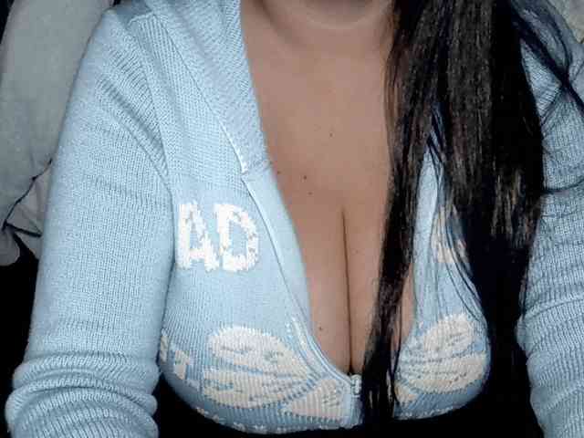 Modelo: kellyshowpv