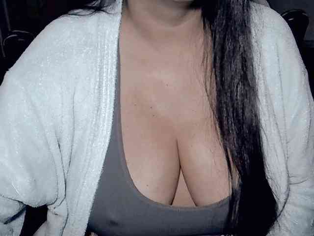 Modelo: kellyshowpv