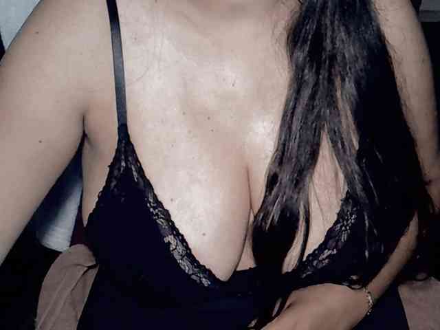 Modelo: kellyshowpv