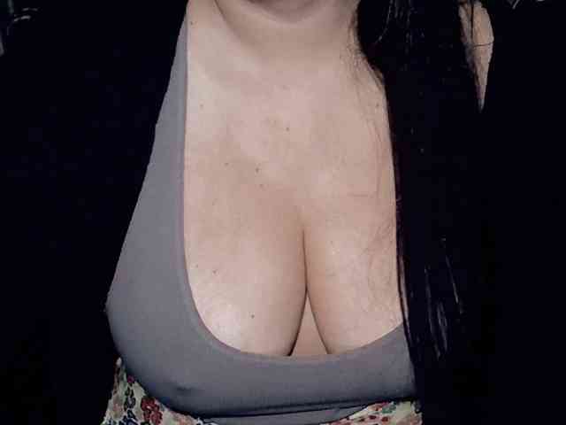 Modelo: kellyshowpv