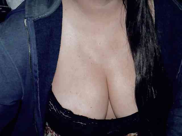 Modelo: kellyshowpv