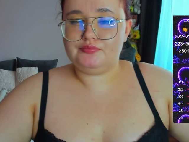 Jessica-Joy live webcam show