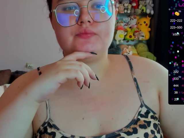 Jessica-Joy live webcam show
