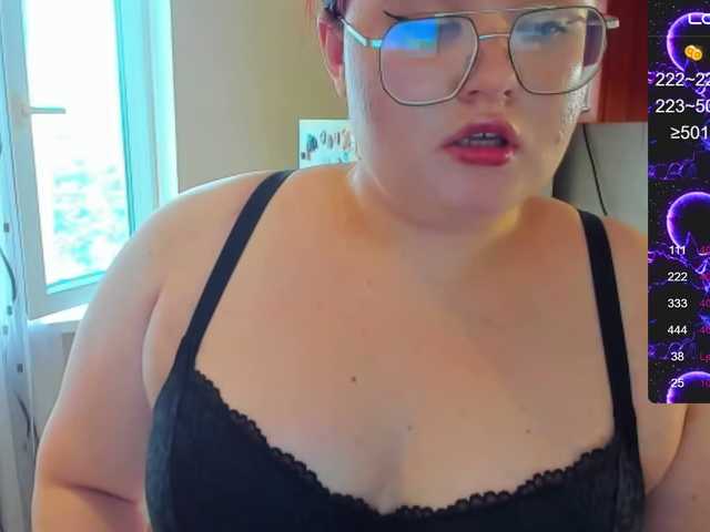 Jessica-Joy live webcam show